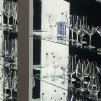 シェーカーを探せ！展示会で探索